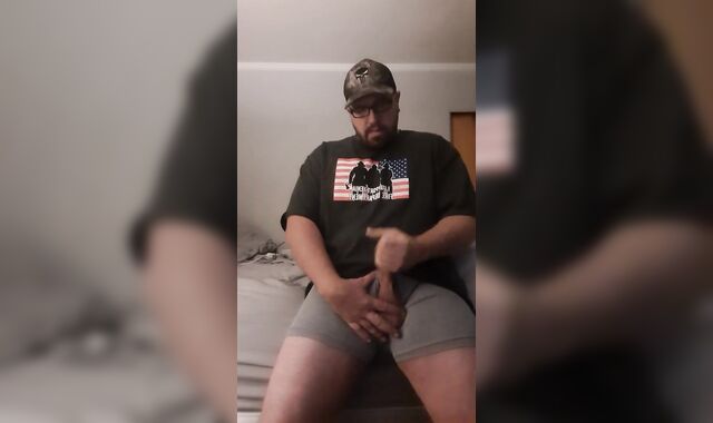 One last jizz before sofa