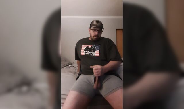 One last jizz before sofa