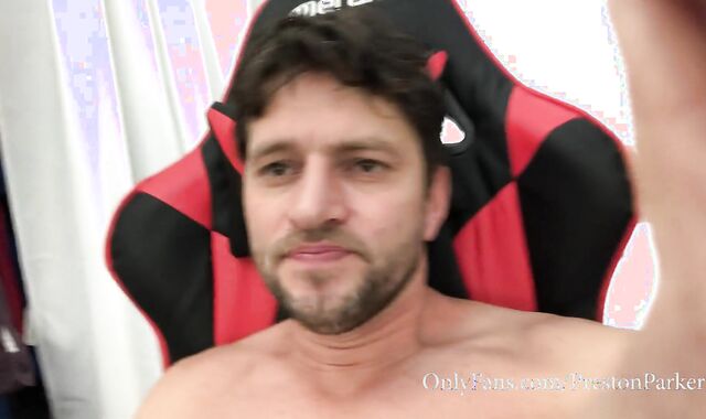 Preston and Parker Blows A Blast on Forearms