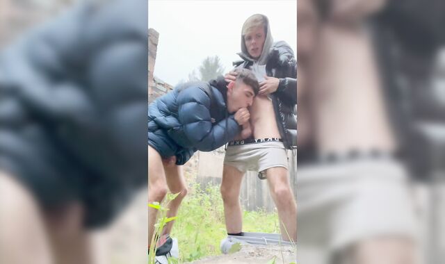 Humungous Knob Twunks Suck & Spunk in Puffer Jackets Outdoors - Callum and Cole