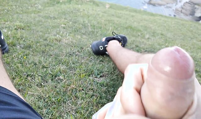 Phat Messy Pummel-Stick Gets Mitt Job In Public And Pumps Out A Bunch Of Hefty Pleasure Gel In Front Of The Beach