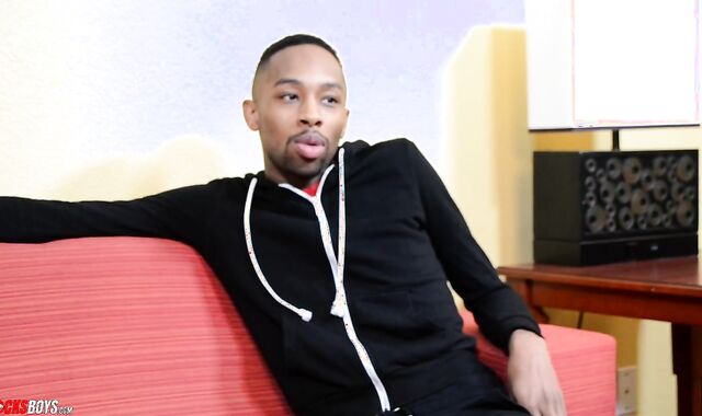 Erik Edmunds Pulled That Yam-Sized Booty Schlong Out and Shot a Torrid Load