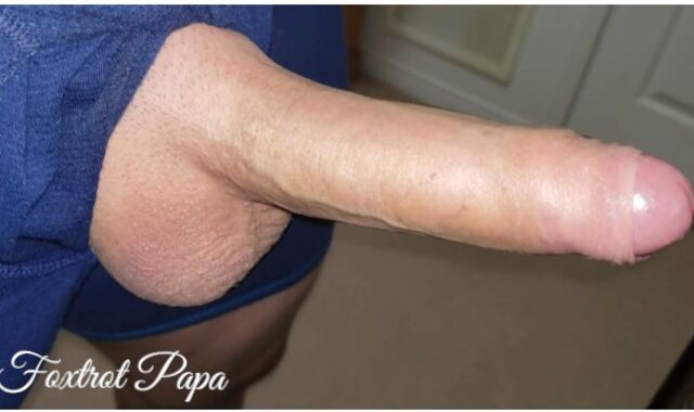 Using Riley Reid fleshlight before sofa while Roommate naps