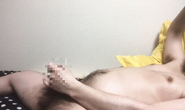 ドで全裸でちんちん触ってたら射精しちゃった