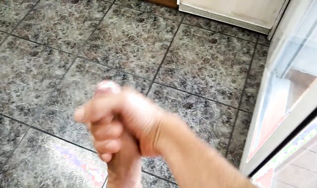 The Ginormous Xxl Pinkish Cigar took a long time to get rock-stiff, but in the end it grew and completes off