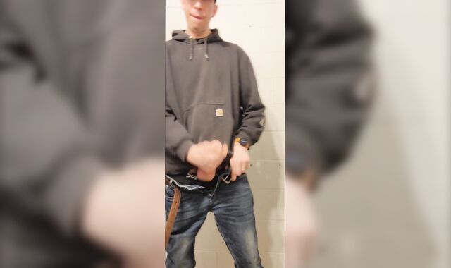 Johnholmesjunior in after work solo jerk off show with massive spunk fountain