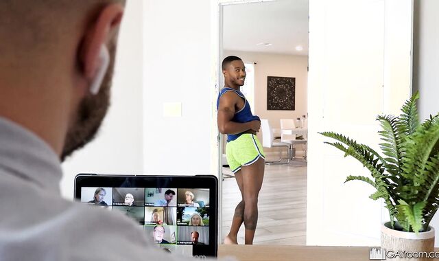 Tommy Creeps His Beef Whistle In Dark-Hued Jock's Jizz-Shotgun-Wringing Smash Fuckhole For Douche Penetrate