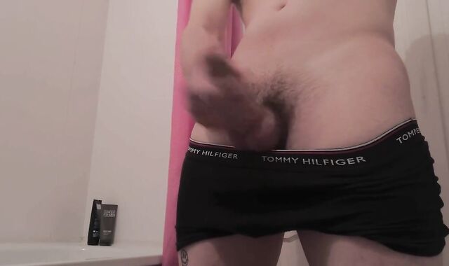 A fellow in dark-hued briefs decided to jack off his enormous cock and cum