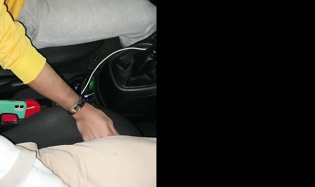 cruising uber fucks a college school doll rubber-free-for-all in the car in public and cums inside his backside outdoor