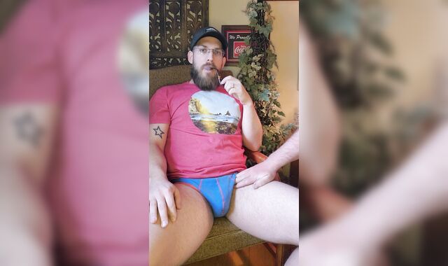 Helping forearm while i smoke