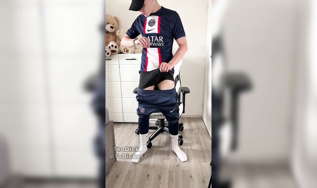 Twunk fellow jism in sportswear