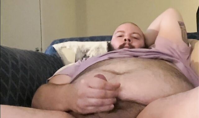 Legs opened up, pleasing myself just for you baby ????