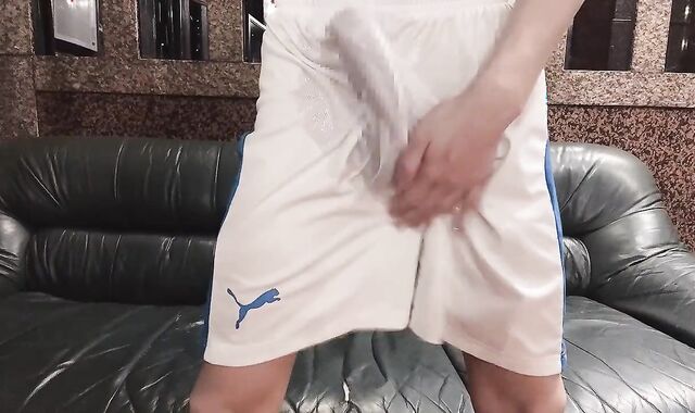 【D〇】10代ショタがサカユニで、オナニーして射精⚽