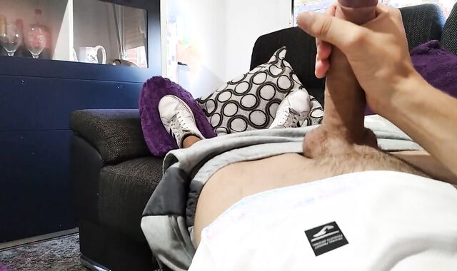 Good Hand Job Close Up of Big Wealthy Beef Whistle Frolicking with His Salivated Foreskin