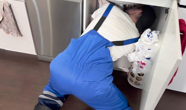 #457 The plumber cleaned my wood with his XXL instrument