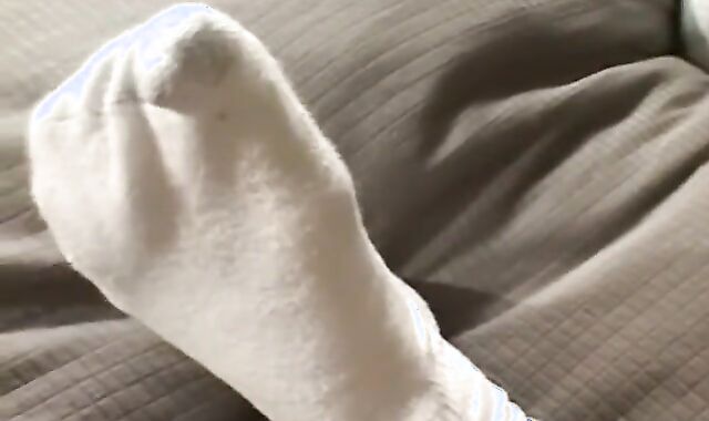 Mind-Deep-Throating feet youthfull gay jerking off his meaty monstrous boy meat