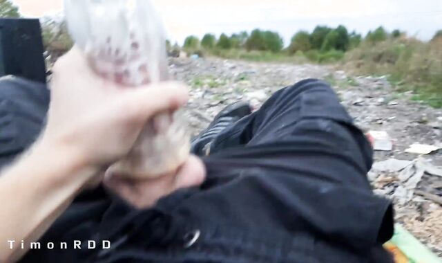 A homeless fellow found a masturbator in the rubbish and penetrated him rock rock-hard