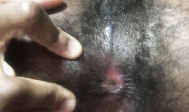 WOOL DECORATED PINK FUCKHOLE