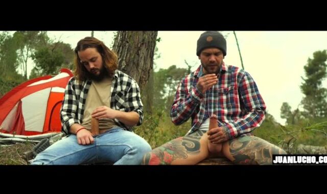 two MOUNTAINEERS MASTURBATE OFF IN THE FOREST