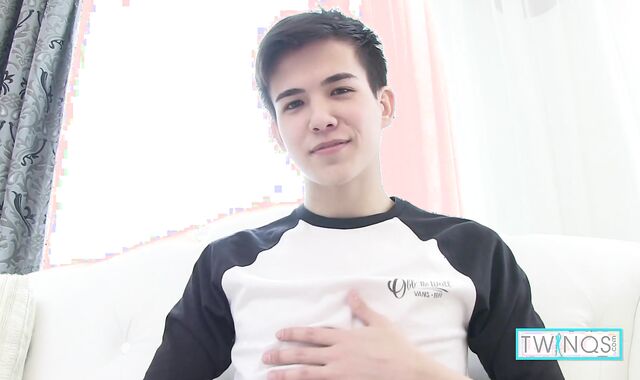 Asian Teenie Xander Shows His Cock-Squeezing Caboose Fuck Hole While Jerking Off!