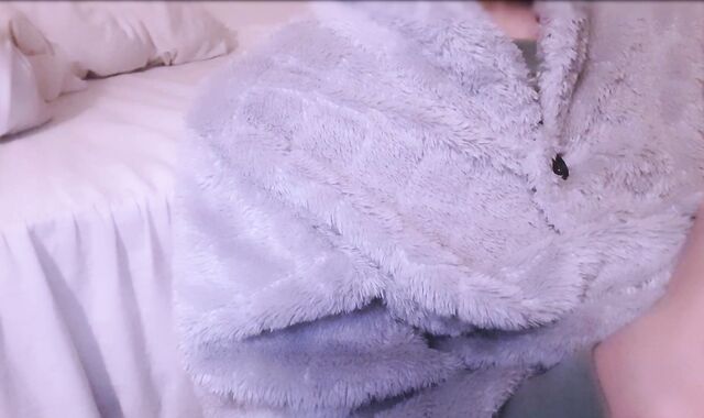 Q&A 「はじめてのオナニーしたのはいつ？きっかけは？」