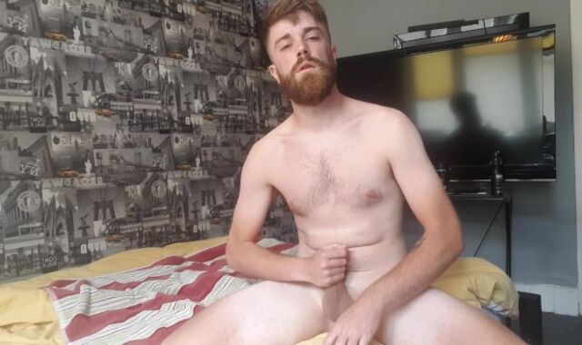 Fellow In Nike Tries Out New Toys - MattieBoyOfficial