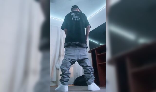 Banging My Pocket Gash - SexySaggerYo