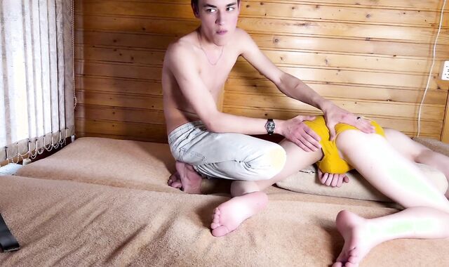 Slapping a homie on the rump - EvgenyKrylovs