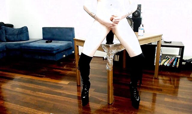 Twink take Good-Sized fucktoy Bootie Pummeling Training in High-Heeled Slippers