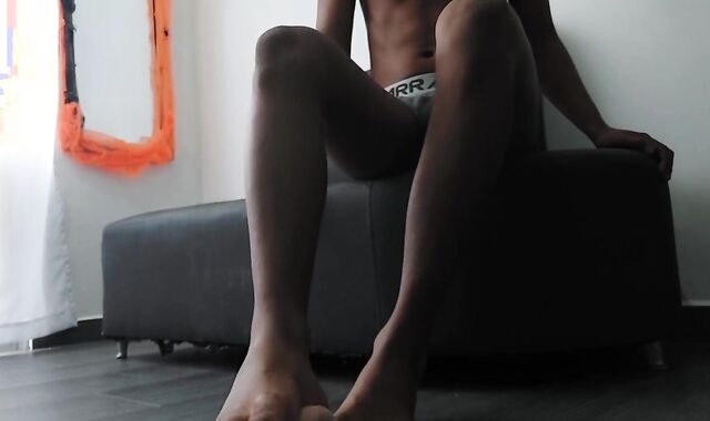 I want to massage your bone with my stunning feet