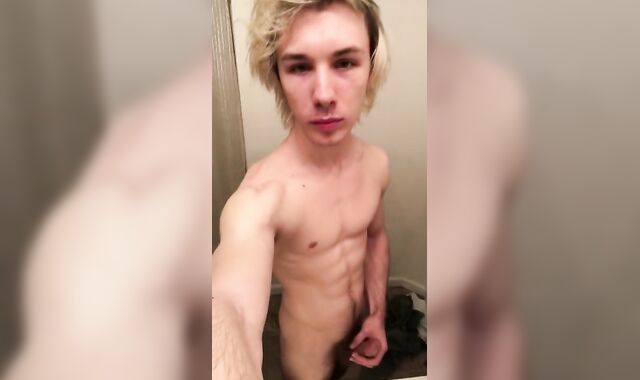 JUSTIN SHOOTING A AMPLE BLAST