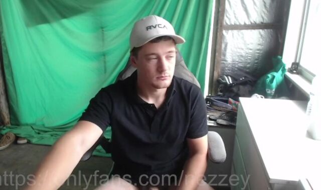 jacking and slurping the spunk