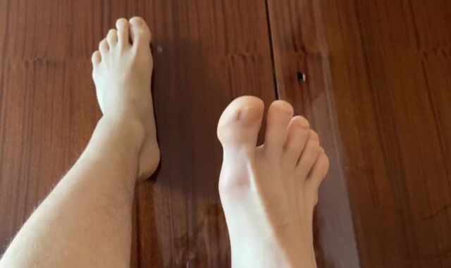 Marvelous Male Feet