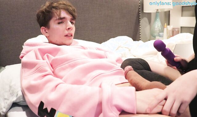 Wholesome Collage Woman Supremacy + Handholding!