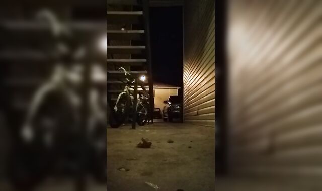 Outside wank session solo