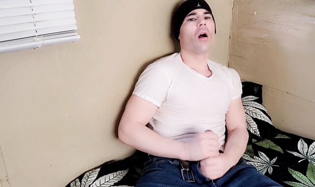 DROOLING ON MY ROCK HARD-ON! guy uses his spit as lube (Bonus Jism Pin At The End!)