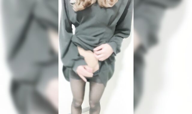 Getting Off in cross-dresser