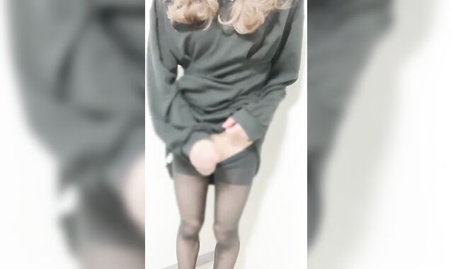 Getting Off in cross-dresser