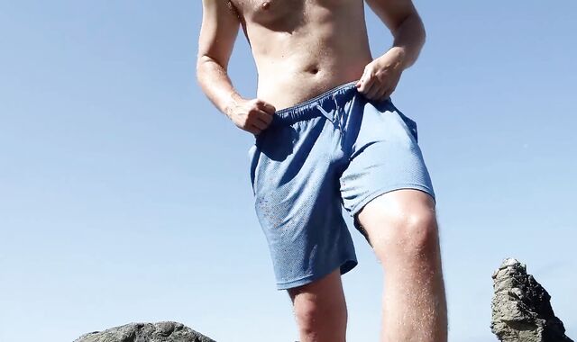 CockSmoothie: Golden Gate Jizz!