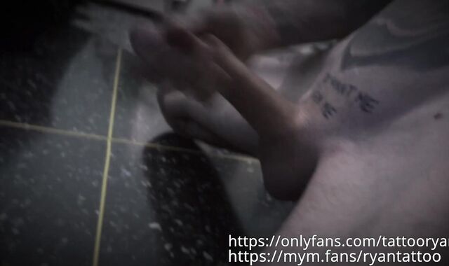 steamy dude masturbate off on the tabouret till jizm on the floor