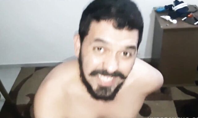 Comi o cu do meu amigo fag-for-pay