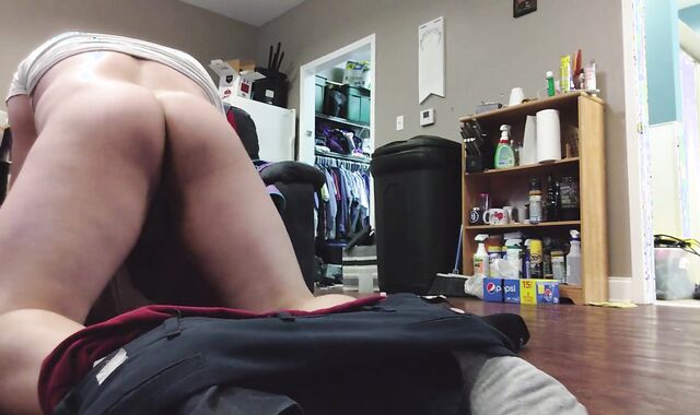 TWUNK IN GIRLFRIEND UNDIES FIRST-EVER ANONYMOUS