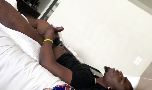 Thick Ebony Jizz-Shotgun Vacation Spunk Shot