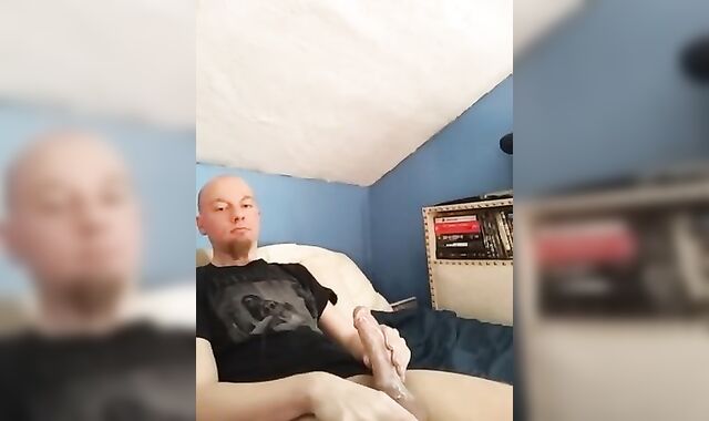 Ultra-Cute Guy Covers His T-T-Shirt in Cum