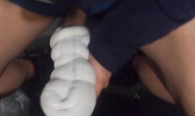 Japanese carpenter drains with his handmade towel Onaho