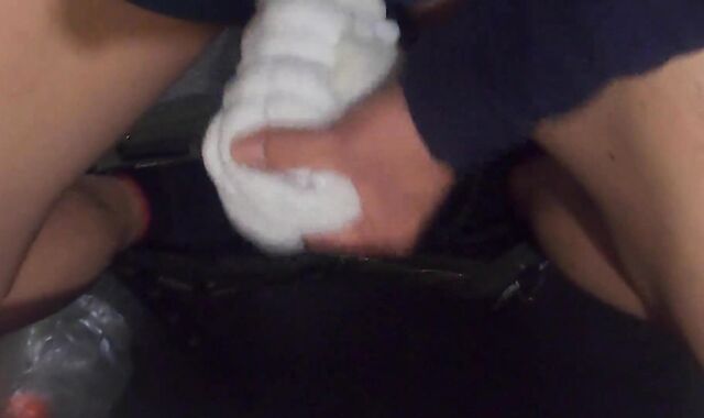 Japanese carpenter drains with his handmade towel Onaho