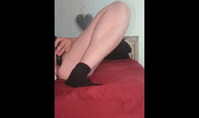 I take a 100 cm drill stick in my cock-squeezing bum