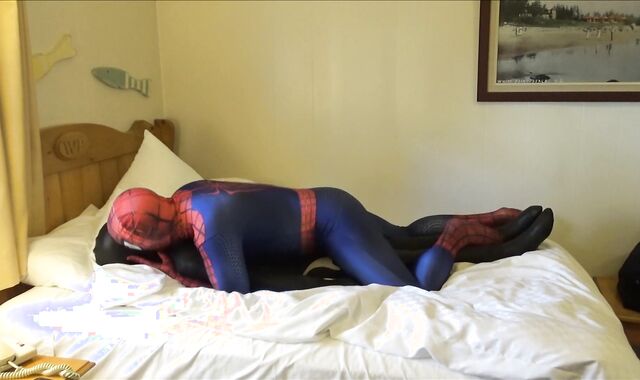 spiderman porks and blows a flow on his orca dummy