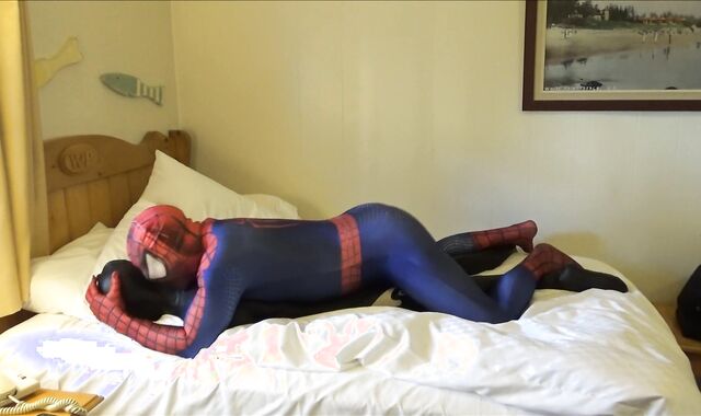 spiderman porks and blows a flow on his orca dummy