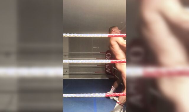 queer bare JO boxing